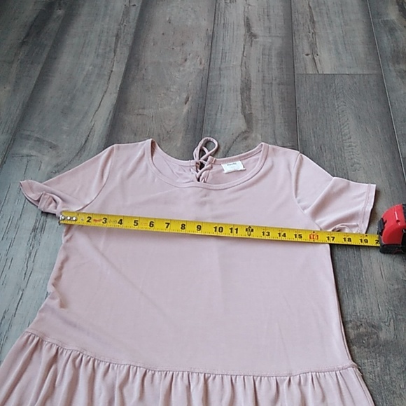 MOTE DUSTY PINK HIGH LOW RUFFLED SHORT SLEEVE SHIRT WITH DRAWSTRING BACK SIZE SM - Picture 5 of 9